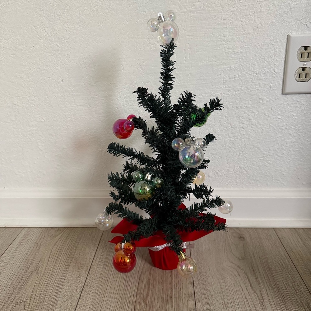Disney Mickey Mouse Christmas Tree